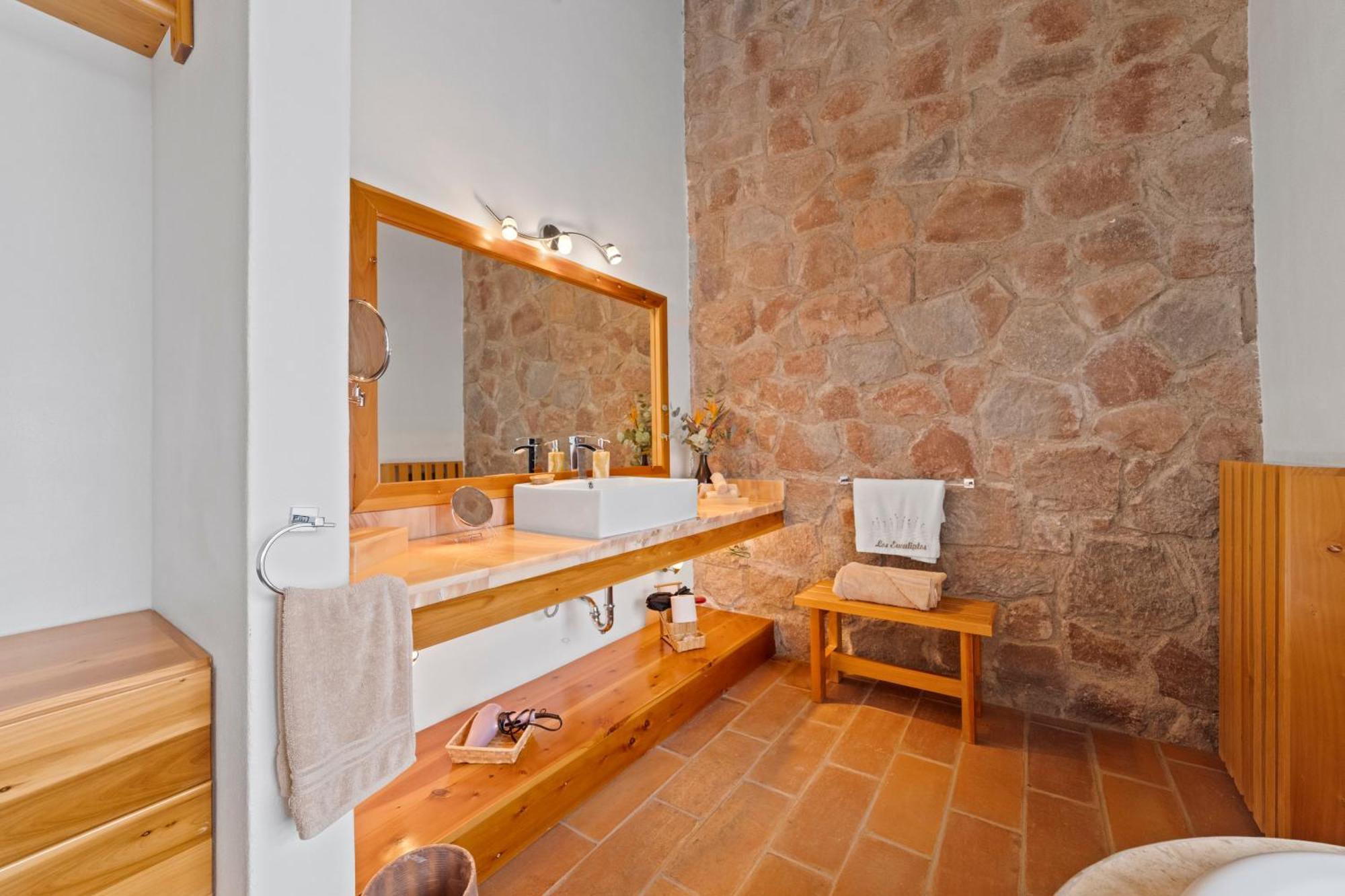 Lodge Eucaliptos Medicinal Zitácuaro